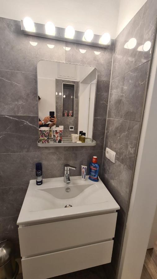 City Apartment Mit Direktzugang Вена Экстерьер фото